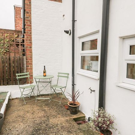 Barnaby Cottage 亚姆 外观 照片
